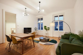 Premium Apartments near Naschmarkt in Central Wien 24H Check-in